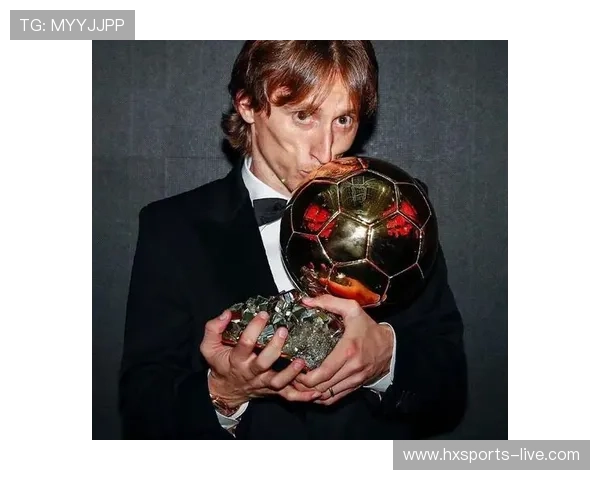 足球传奇明星卡创作系列为世界顶级球员定制的独特收藏艺术作品